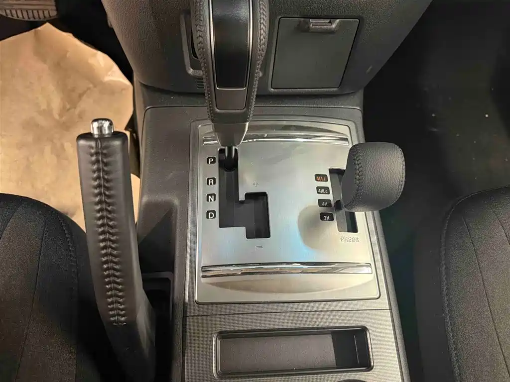 Pajero imported 2020 3.0L automatic standard version купить на сайте DeffCars