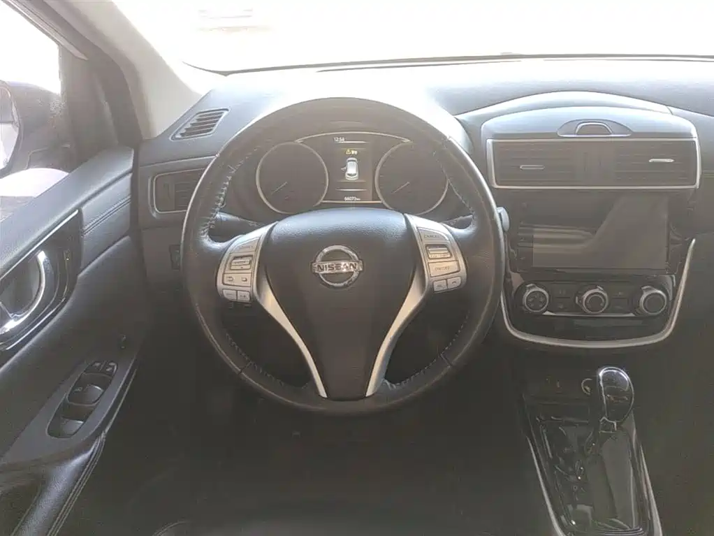 Tiida 2021 1.6L CVT Smart Travel Edition купить на сайте DeffCars