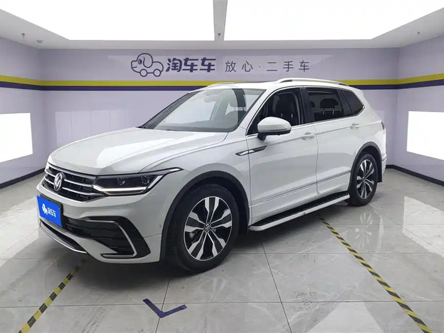 Tiguan L 2024 330TSI automatic two-wheel drive R-Line version купить на сайте DeffCars