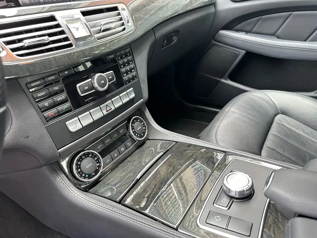 Mercedes-Benz CLS 2012 CLS 300 CGI купить на сайте DeffCars