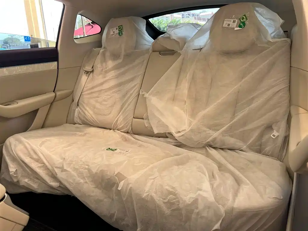 Zhijie R7 2026 extended range Max+ купить на сайте DeffCars