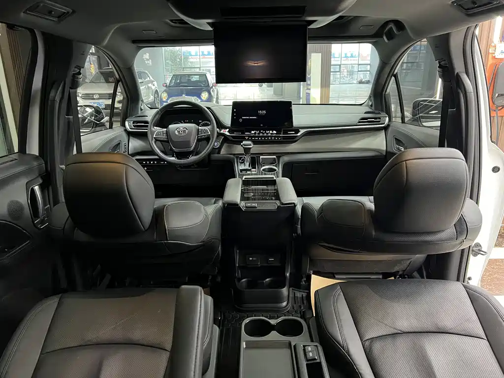 Grevia 2023 2.5L Hybrid Flagship VIP Edition купить на сайте DeffCars