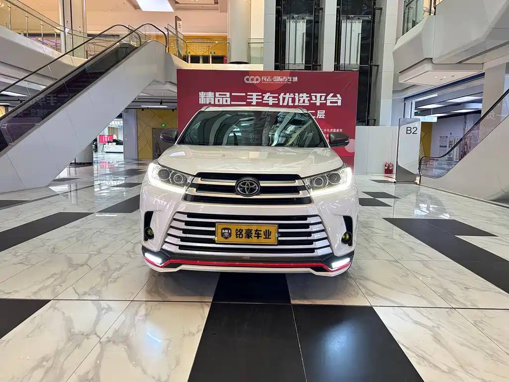 Highlander 2018 2.0T four-wheel drive luxury version, 7 seats, National VI купить на сайте DeffCars