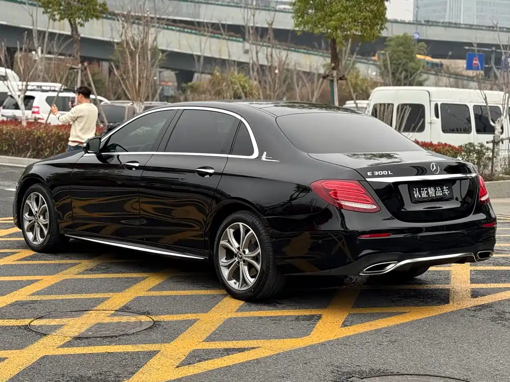 Mercedes-Benz E-Class 2020 E 300 L Sporty and Fashionable купить на сайте DeffCars