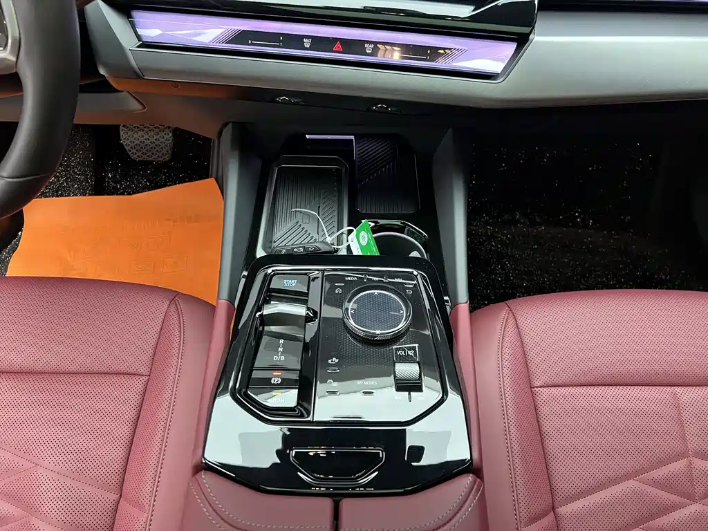 BMW i5 2025 eDrive 40L M Sports Package купить на сайте DeffCars