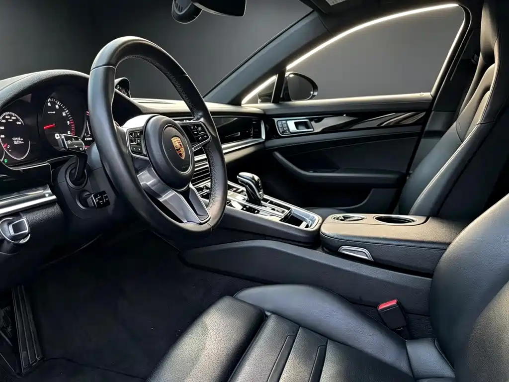 Panamera 2019 Panamera 2.9T купить на сайте DeffCars
