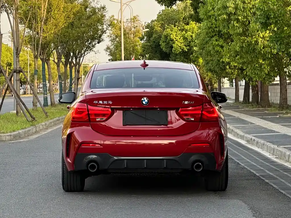BMW 1 Series 2021 facelift 120i M Sports Night Edition купить на сайте DeffCars