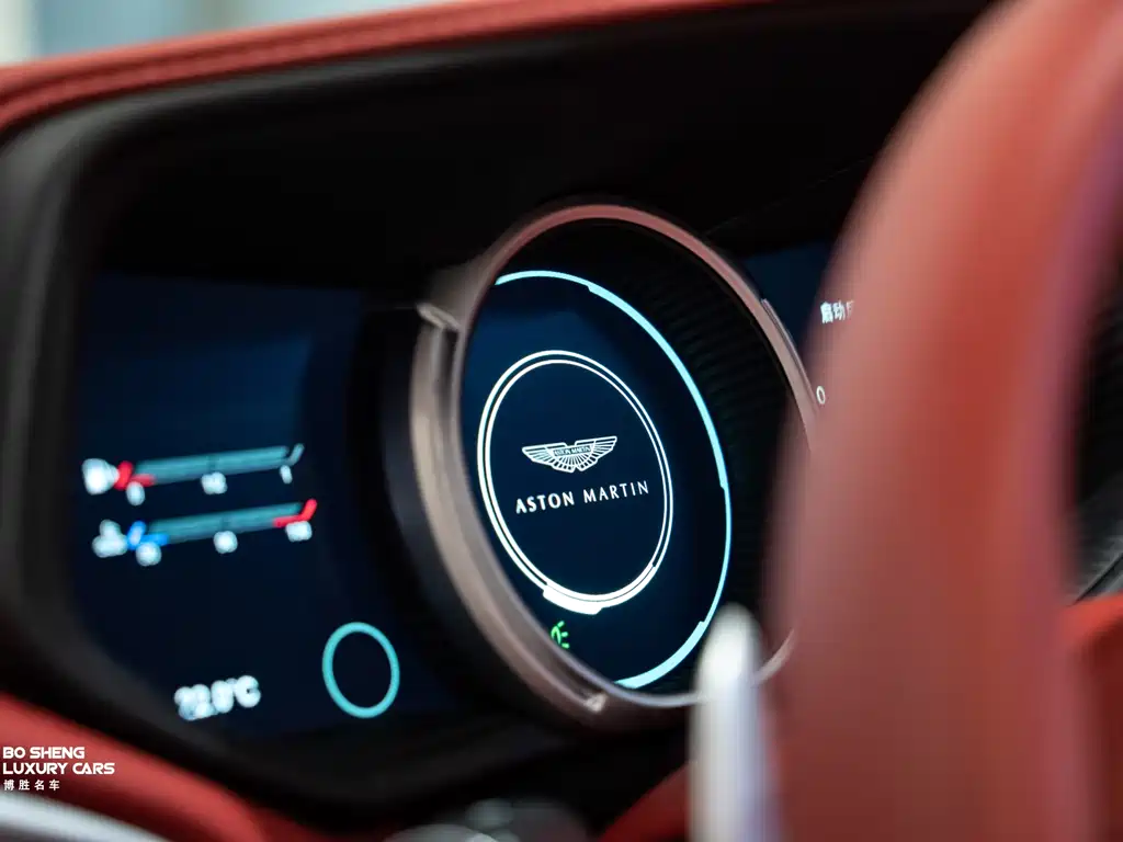 Aston Martin DB11 2019 4.0T V8 Volante купить на сайте DeffCars