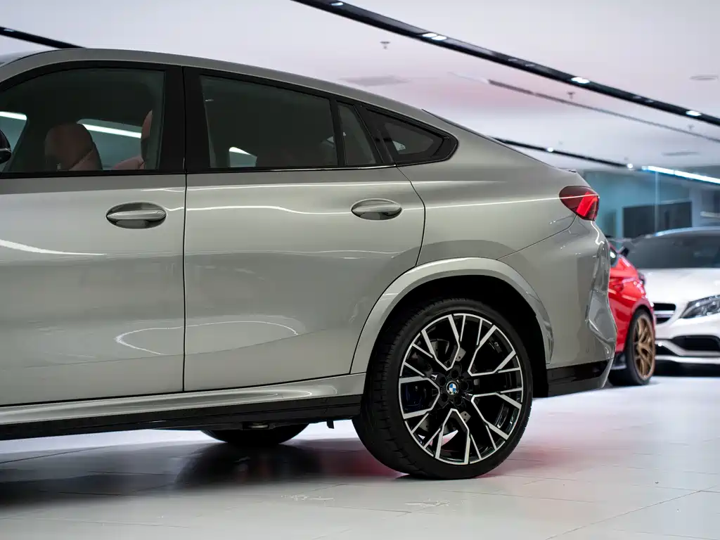BMW X6 M 2022 X6 M купить на сайте DeffCars