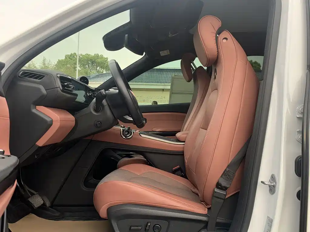 NIO EC6 2020 605KM Sports Edition купить на сайте DeffCars