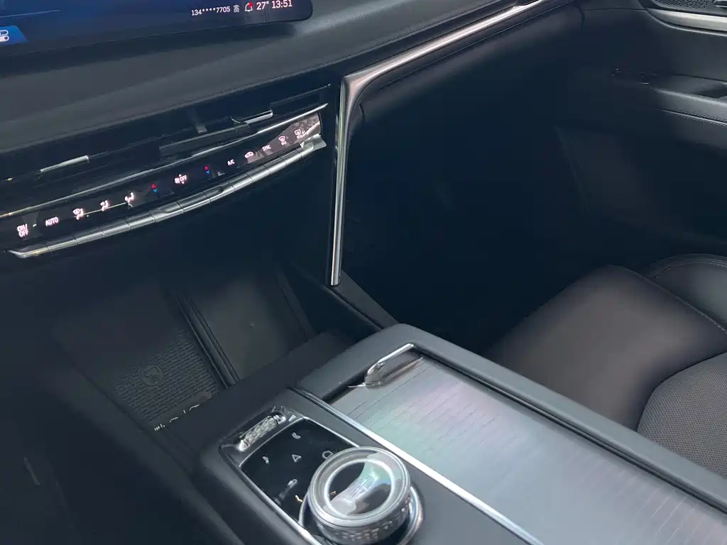 Cadillac CT6 2023 28T Fashion Model купить на сайте DeffCars