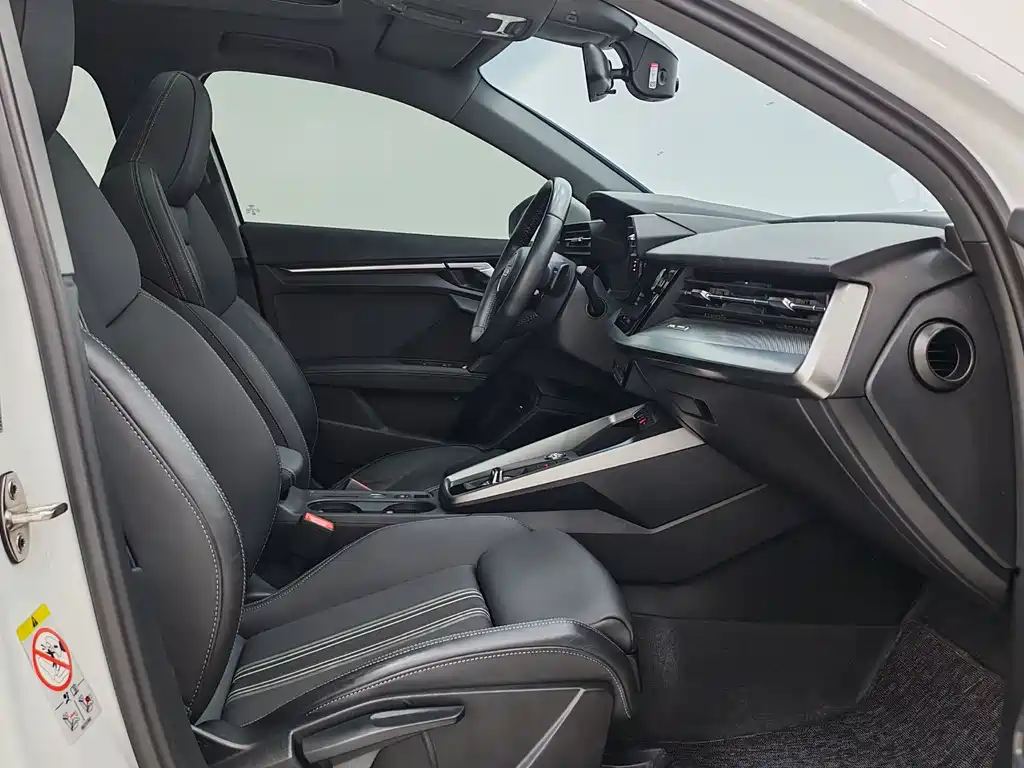 Audi A3 2022 A3L Limousine 35 TFSI Fashionable and Sporty купить на сайте DeffCars