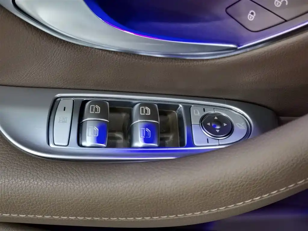 Mercedes-Benz E-Class 2023 facelift E 300 L fashionable model купить на сайте DeffCars