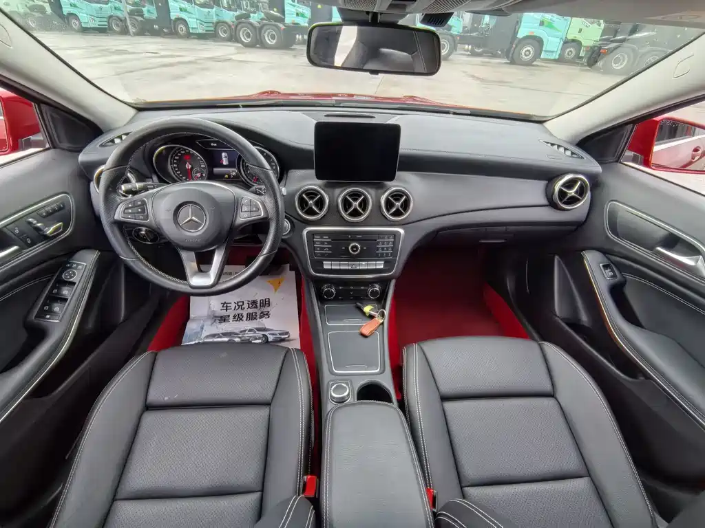 Mercedes-Benz GLA 2017 GLA 200 Fashion Model купить на сайте DeffCars