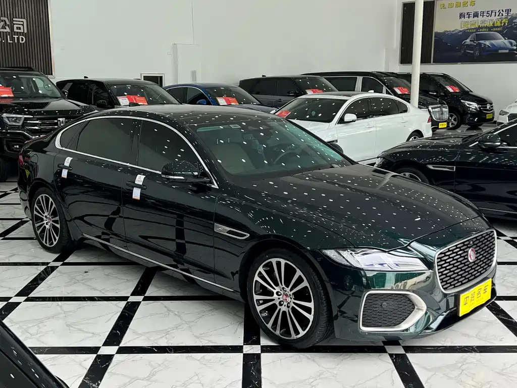Jaguar XFL 2024 2.0T P250 two-wheel drive exclusive luxury version купить на сайте DeffCars