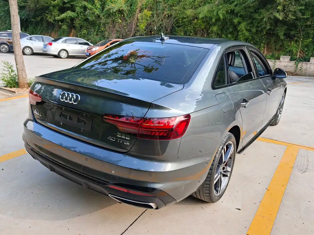 Audi A4L 2022 40 TFSI luxury and dynamic model купить на сайте DeffCars