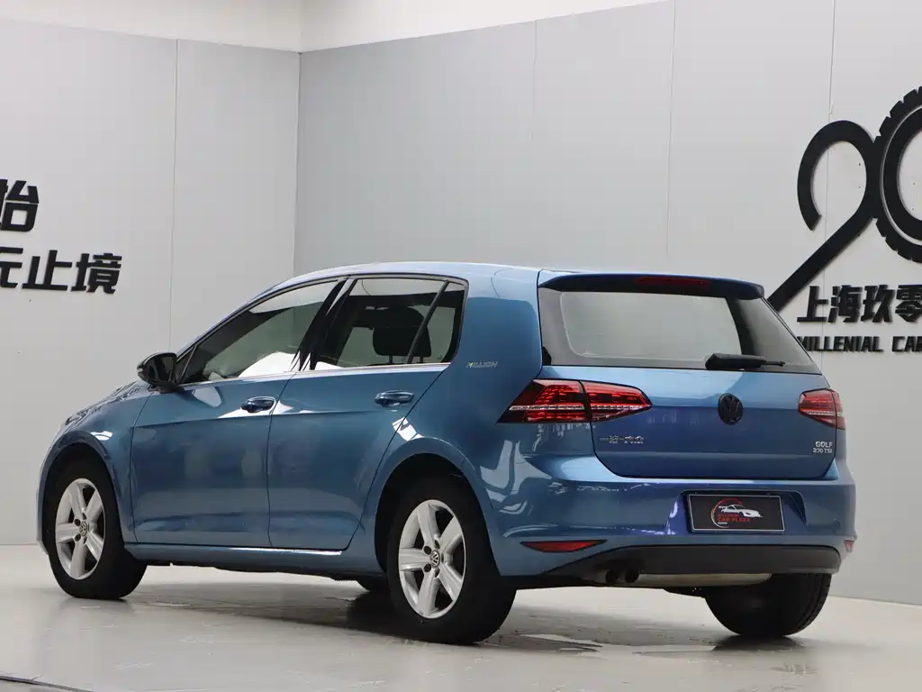 Golf 2017 230TSI automatic comfort million-unit commemorative edition купить на сайте DeffCars