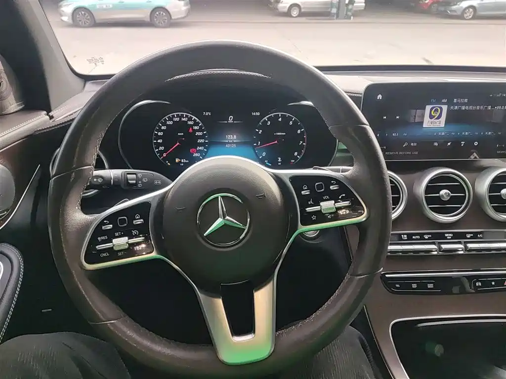 Mercedes-Benz GLC 2022 facelift 2 GLC 260 L 4MATIC luxury model купить на сайте DeffCars