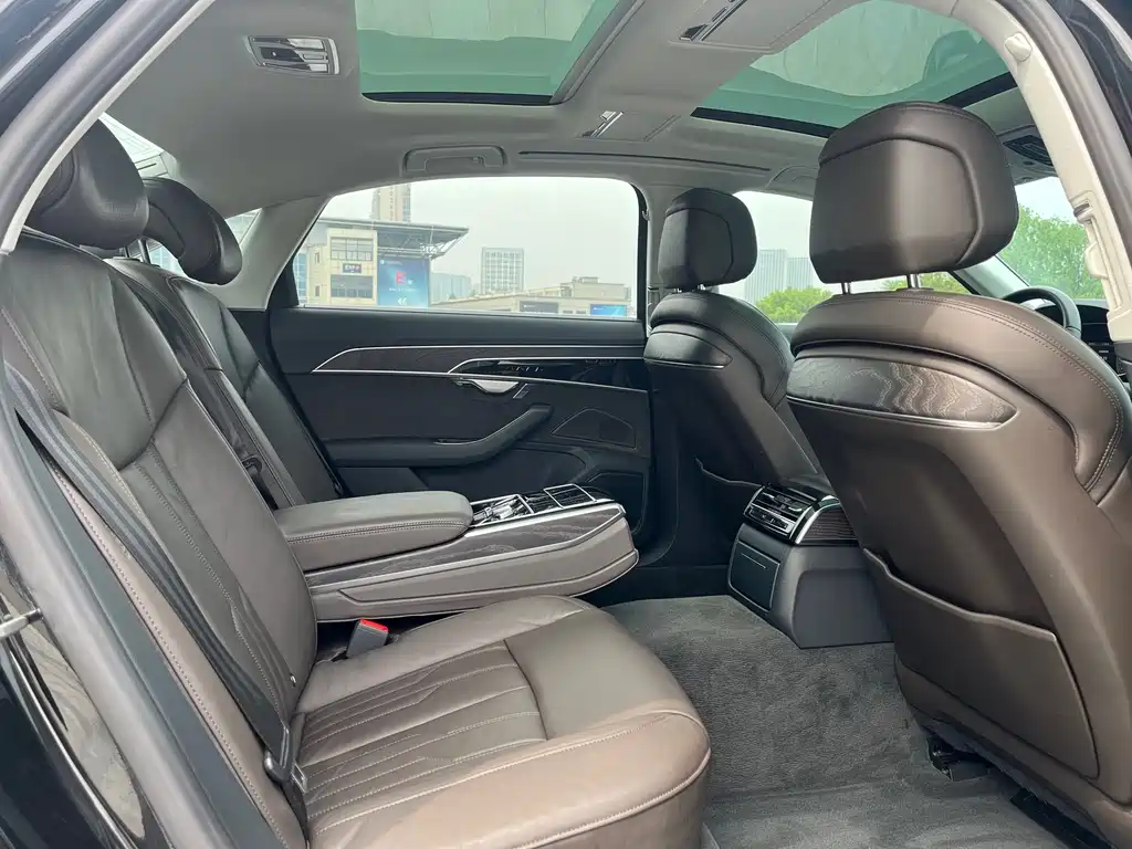 Audi A8 2019 Plus A8L 50 TFSI quattro comfort type купить на сайте DeffCars