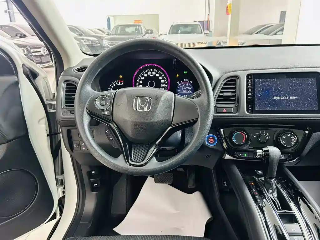 Vezel (HR-V) 2022 1.5L CVT Pioneer Edition купить на сайте DeffCars