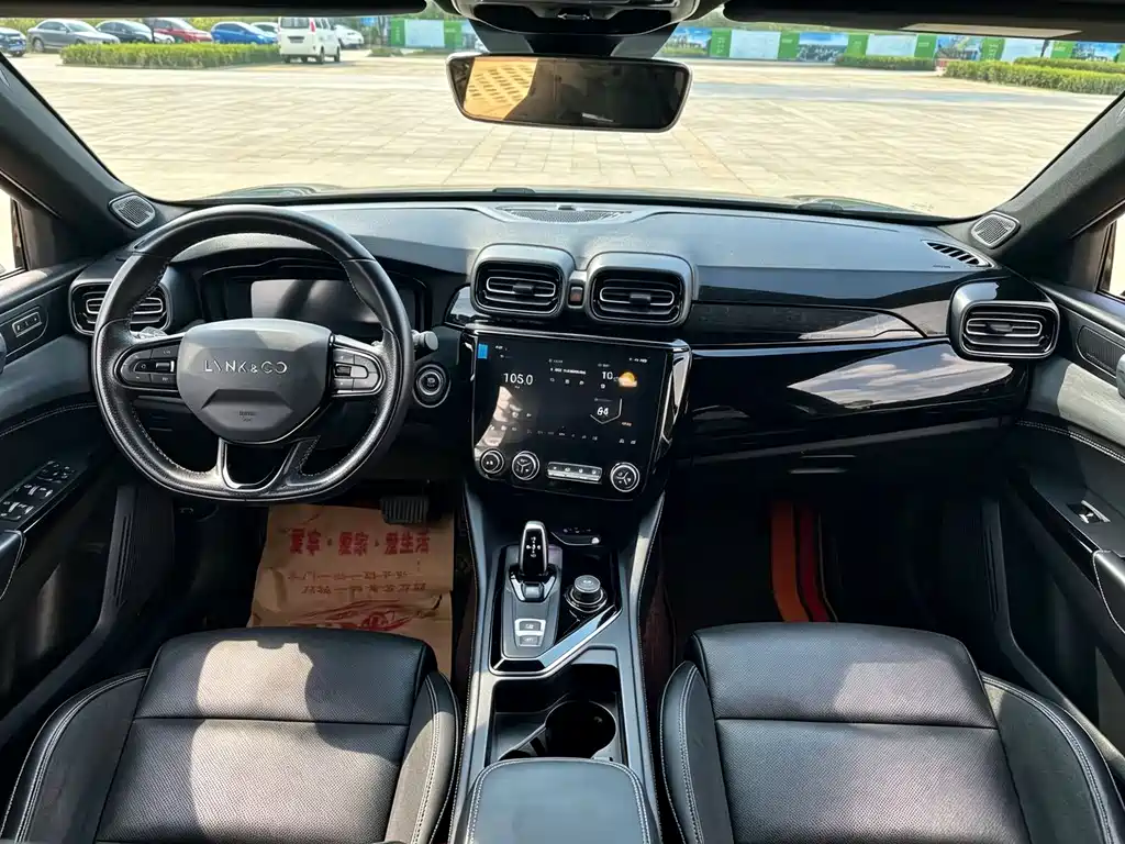 Lynk & Co 03 2022 2.0TD DCT Plus купить на сайте DeffCars