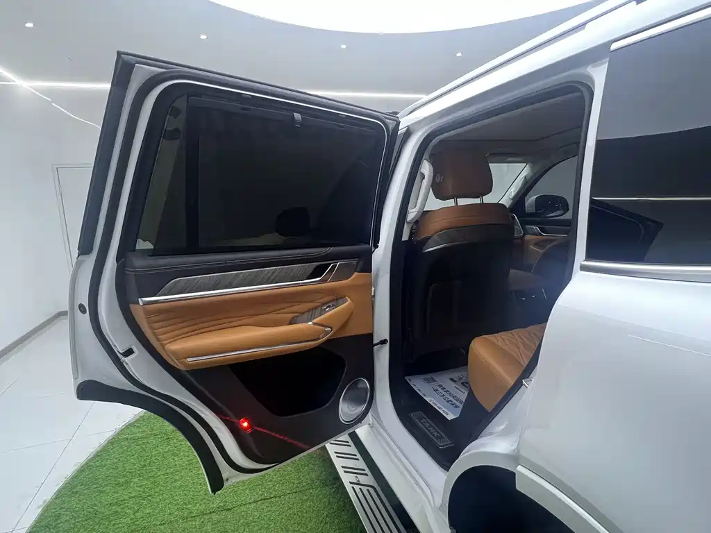 Tank 500 New Energy 2023 Hi4-T купить на сайте DeffCars