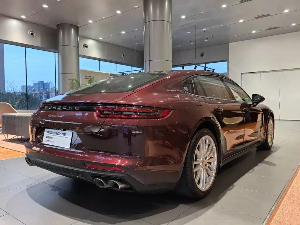 Panamera 2017 Panamera 4 Executive Extended Edition 3.0T купить на сайте DeffCars