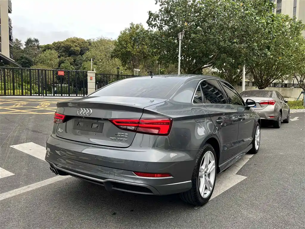 Audi A3 2020 Limousine 35 TFSI Fashion Type National V купить на сайте DeffCars