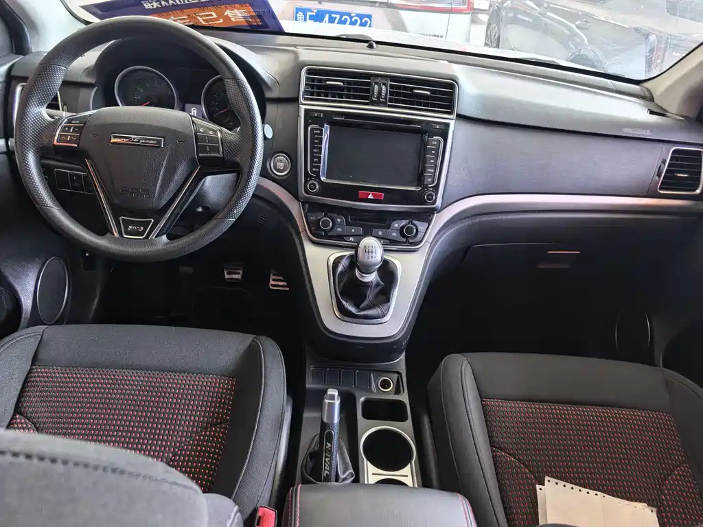 Haval M6 2017 1.5T manual two-wheel drive urban model купить на сайте DeffCars