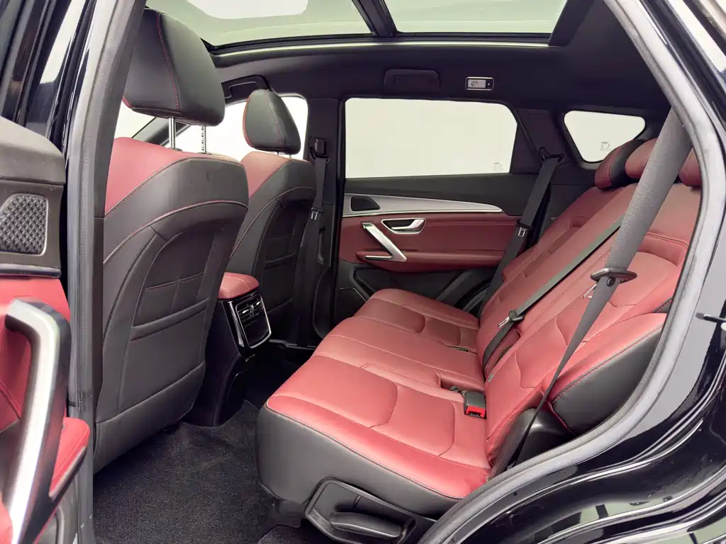 Jietu X70 PLUS 2023 model 1.5T DCT Ziqiang PRO 5 seats купить на сайте DeffCars