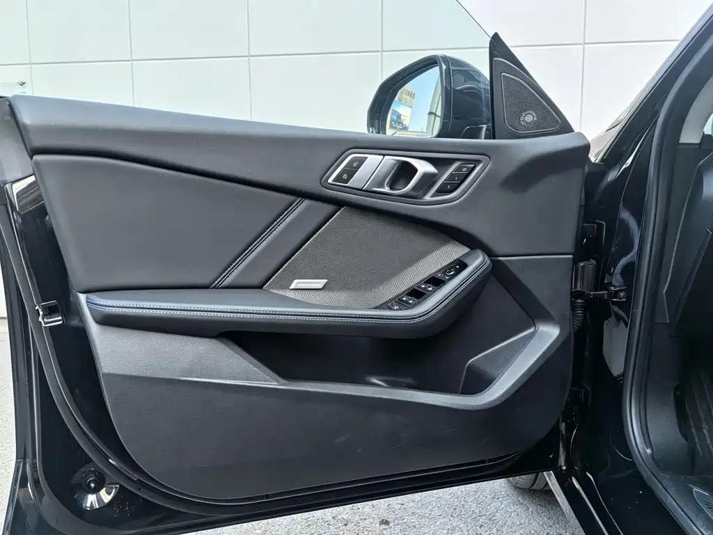 BMW 2 Series 2025 225L M Sports Night Package купить на сайте DeffCars
