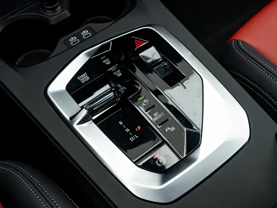 BMW 2 Series 2025 225L M Sports Night Package купить на сайте DeffCars
