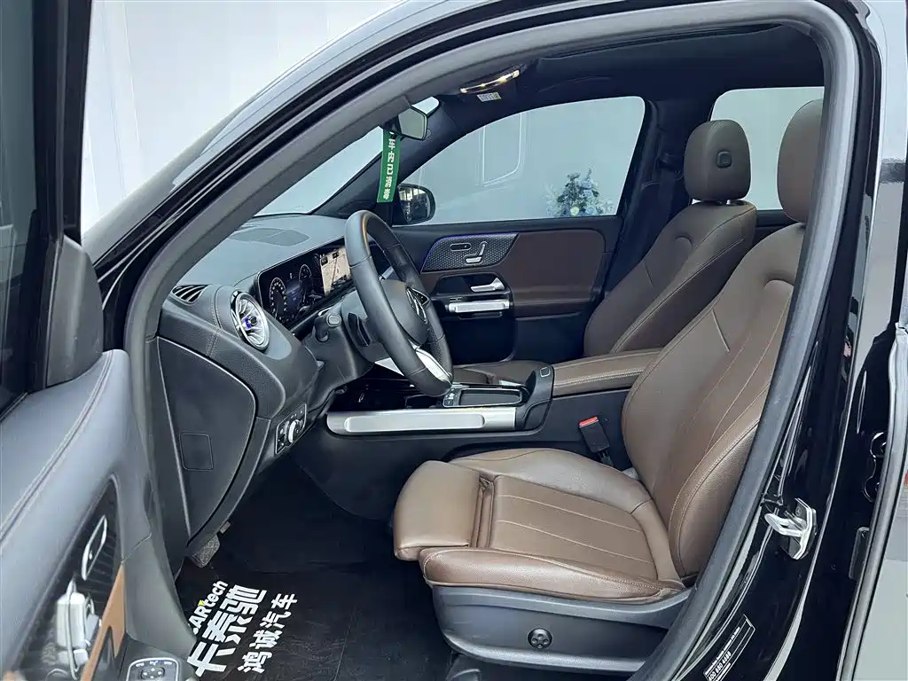 Mercedes-Benz GLB 2024 facelift GLB 220 fashion model купить на сайте DeffCars