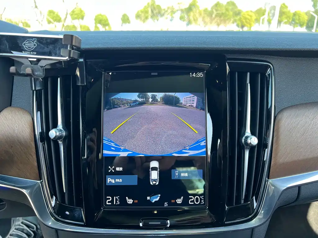 Volvo S90 2021 B5 Zhiyi Luxury Edition купить на сайте DeffCars