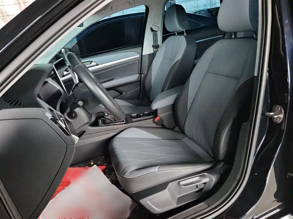 Lavida 2023 facelift 1.5L automatic 5 million version купить на сайте DeffCars