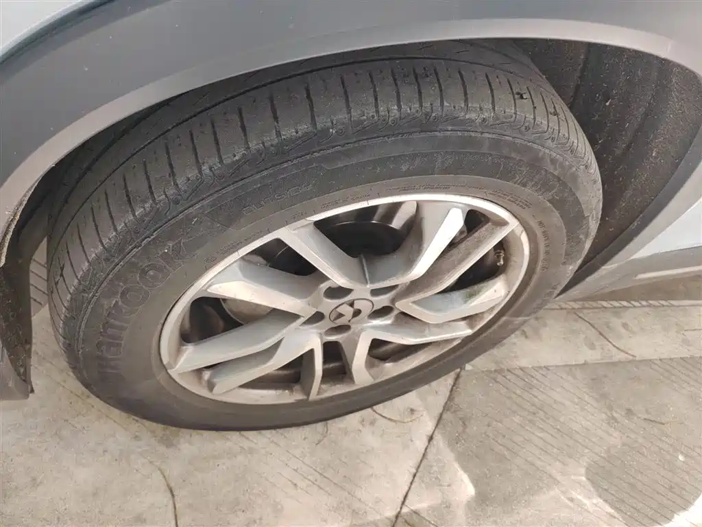 NIO ES6 2020 420KM Sports Edition купить на сайте DeffCars