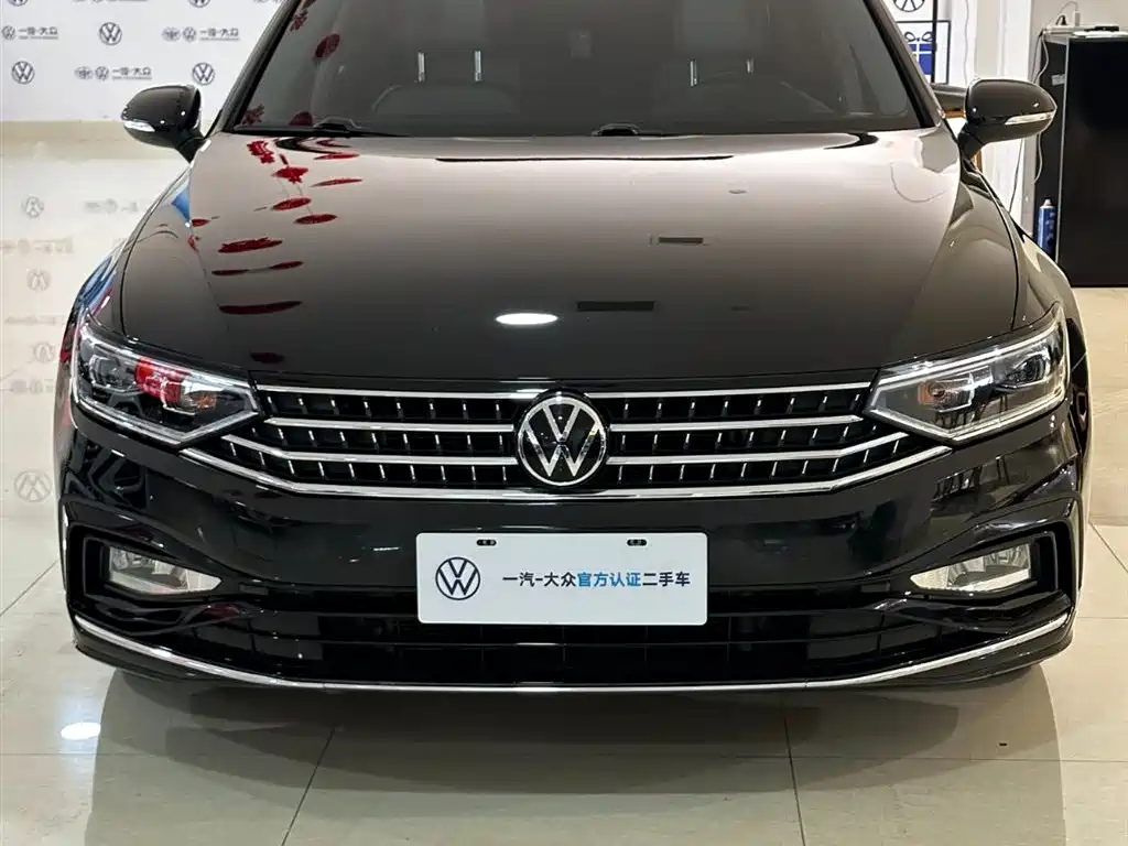 Magotan 2023 2 million commemorative edition 330TSI DSG leading model купить на сайте DeffCars
