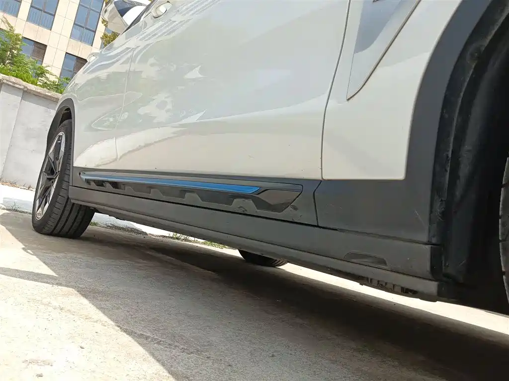 BMW iX3 2021 innovative model купить на сайте DeffCars