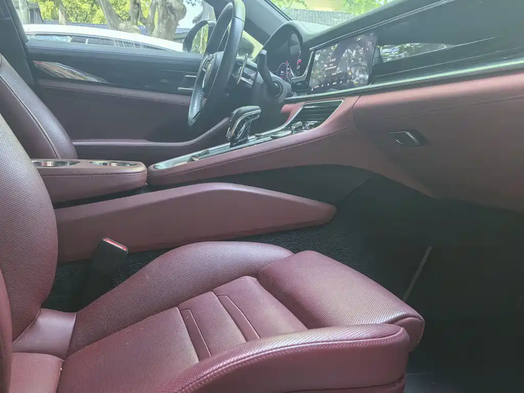 Panamera 2023 Panamera Executive Extended Edition 2.9T купить на сайте DeffCars