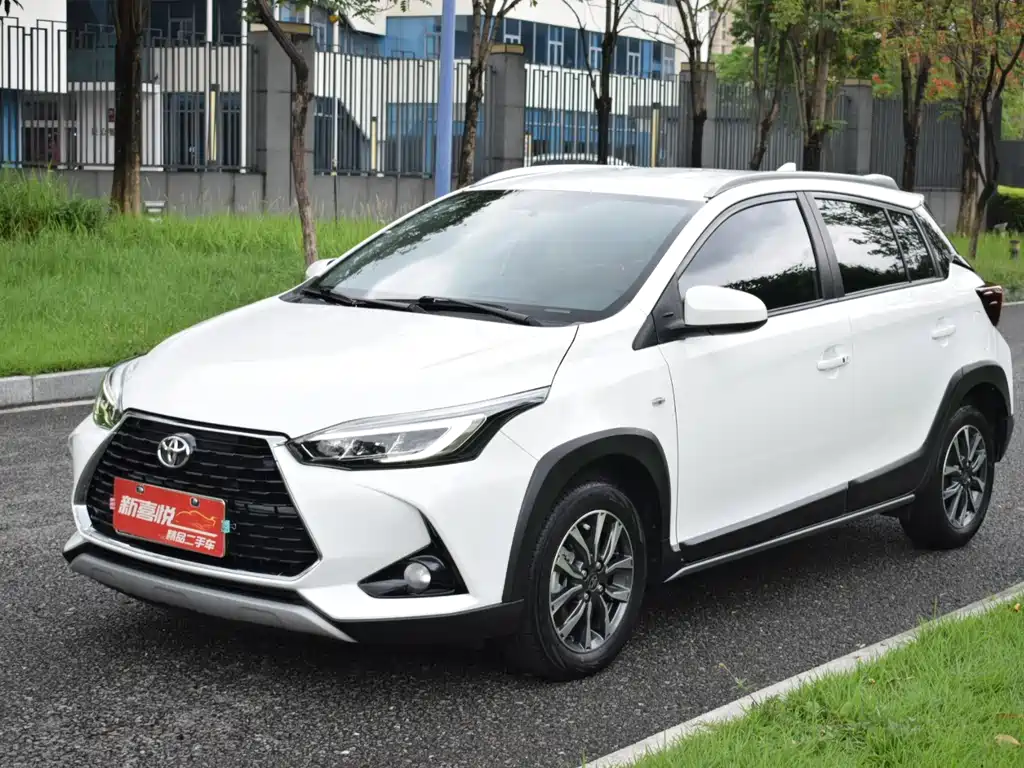YARiS L Zhixuan 2022 Zhixuan X 1.5L CVT luxury PLUS version купить на сайте DeffCars