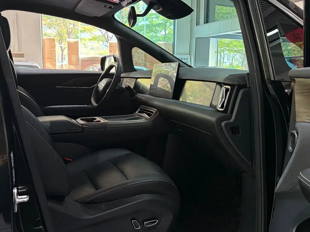 Hechuang V09 2023 Honor Edition 620 купить на сайте DeffCars