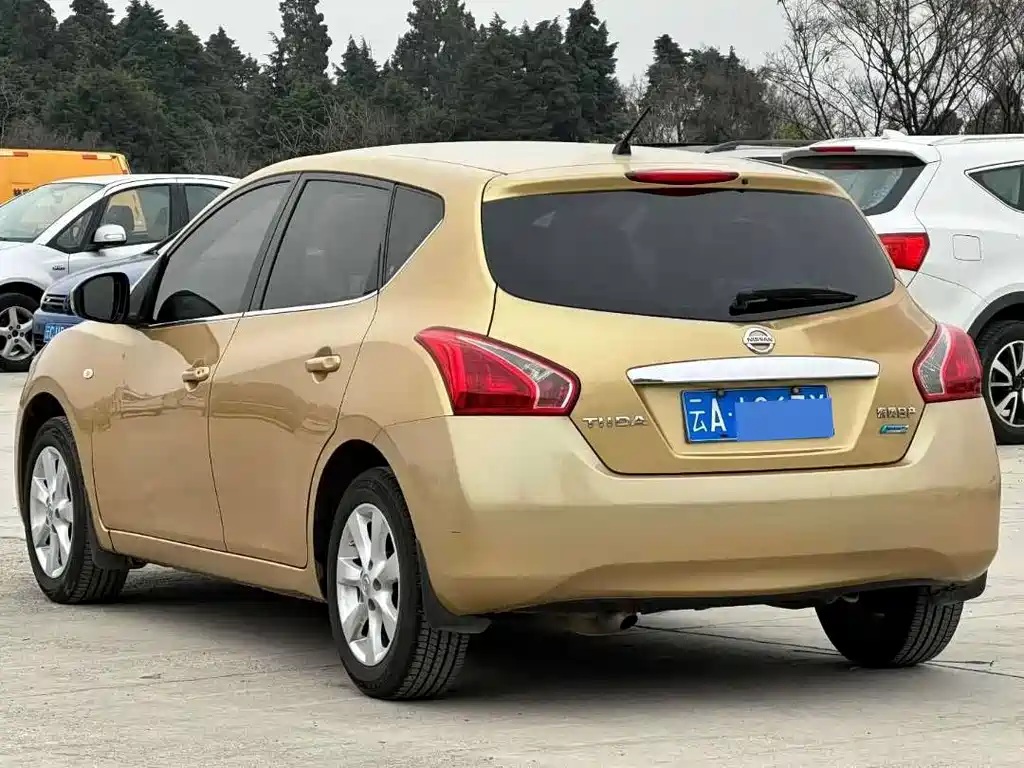 Tiida 2011 1.6L manual comfort type купить на сайте DeffCars
