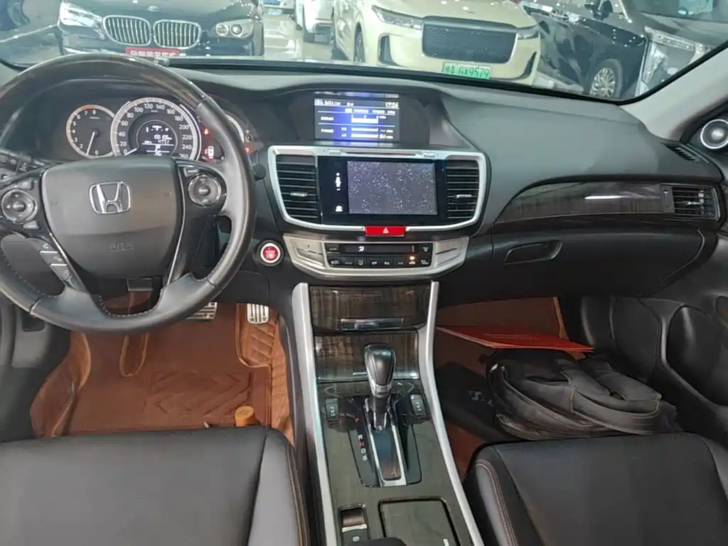 Accord 2014 3.0L VTI Premium Edition купить на сайте DeffCars