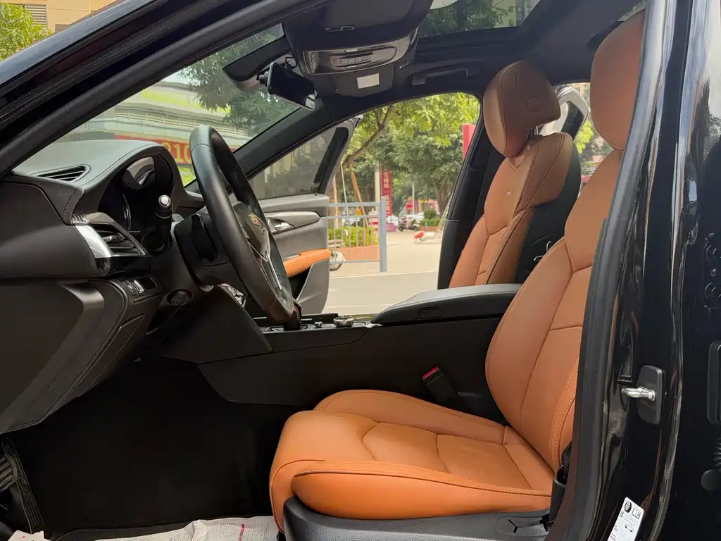 Cadillac CT6 2022 28T luxury model купить на сайте DeffCars