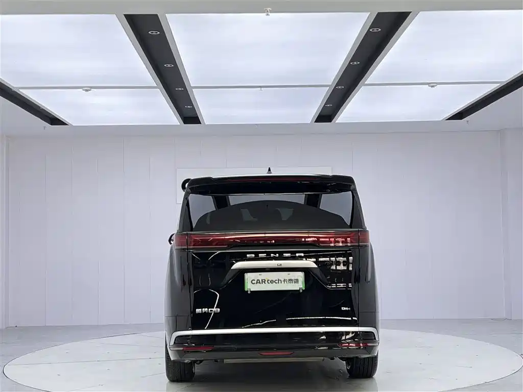 Denza D9 2024 DM-i 1050 Exclusive Type купить на сайте DeffCars