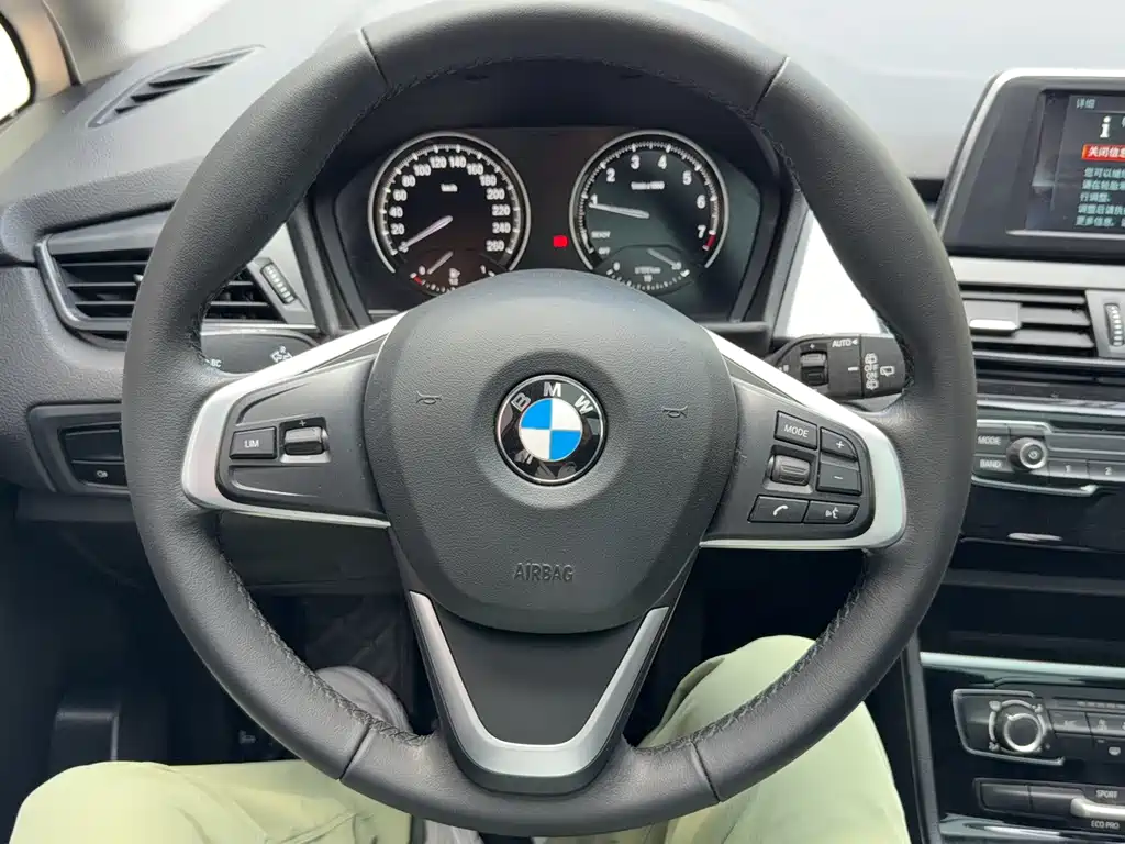 BMW 2 Series Multipurpose Station Wagon 2018 220i Leading Model купить на сайте DeffCars