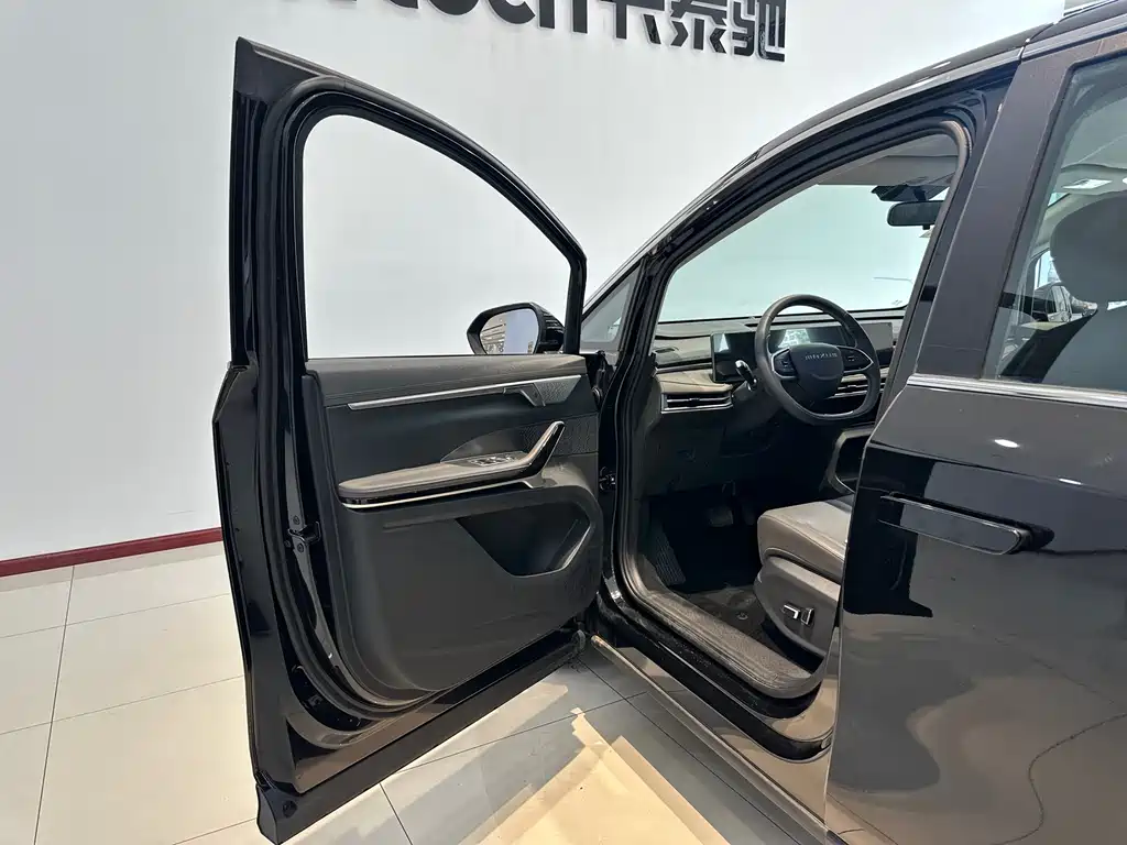 Everyone 7 2024 model facelift super hybrid long battery life version enjoy version купить на сайте DeffCars