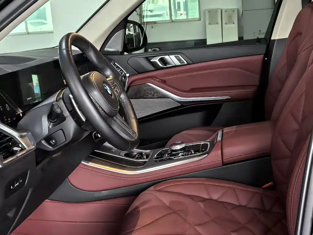 BMW X5 2023 xDrive 30Li Exclusive M Sports Night Package купить на сайте DeffCars