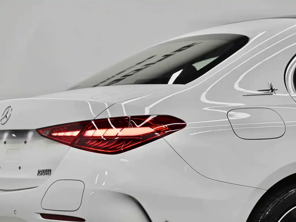 Mercedes-Benz C-Class New Energy 2025 C 350 eL купить на сайте DeffCars