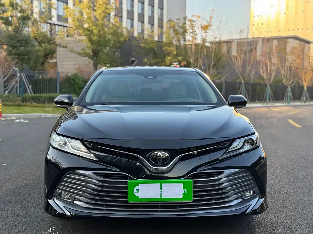Camry 2019 facelift 2.0G Deluxe Edition купить на сайте DeffCars
